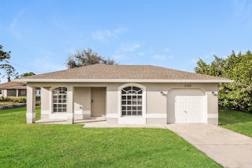 3704 6th St SW Lehigh Acres, FL 33976